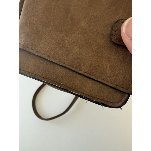 American Eagle Brown Leather Crossbody Small Bag Phone Cards utility Festival - Picture 8 of 14